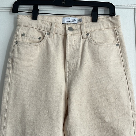 & Other Stories Wide Cropped Jeans, Light Beige - 25 - Picture 7 of 10